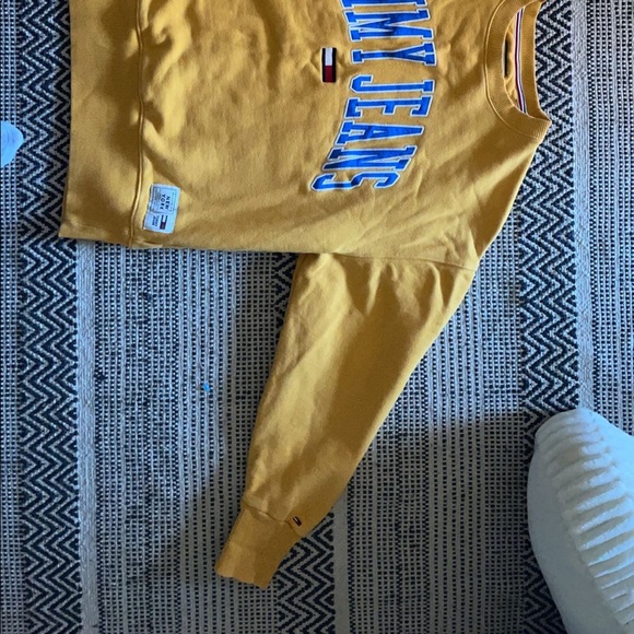 Tommy crewneck - Picture 2 of 2